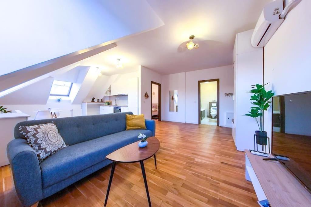 Bucharest Central D Apartment ภายนอก รูปภาพ