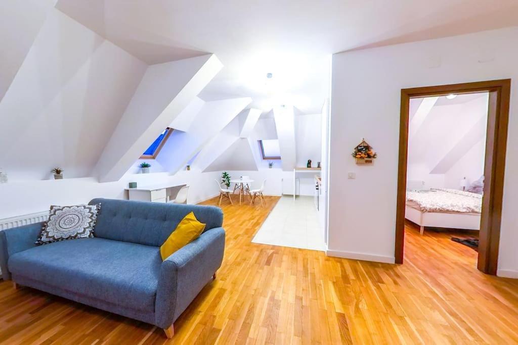 Bucharest Central D Apartment ภายนอก รูปภาพ