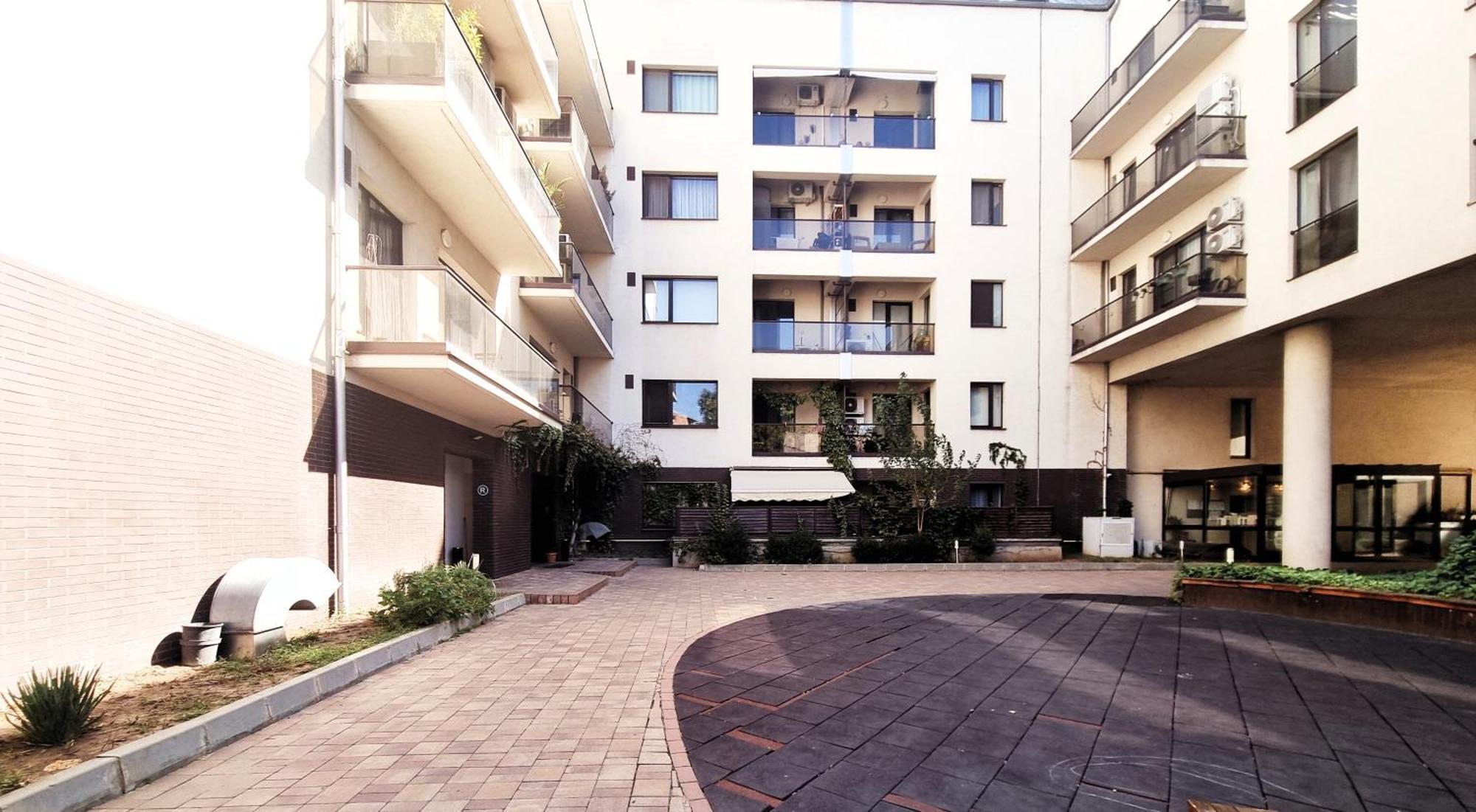 Bucharest Central D Apartment ภายนอก รูปภาพ